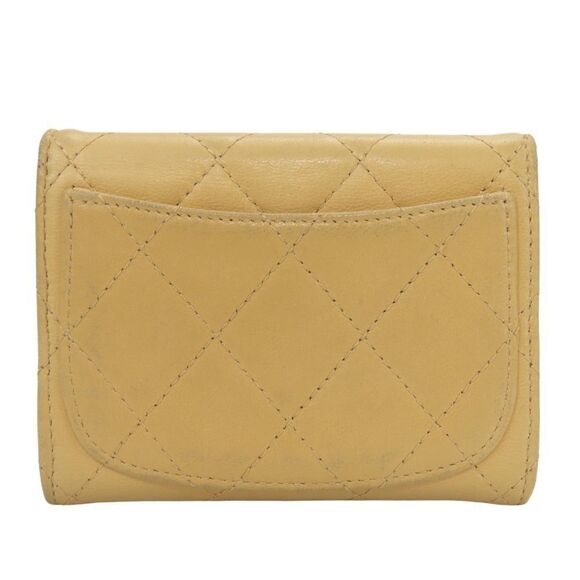 CHANEL Beige Lambskin Leather Logo Wallet - Picture 2 of 11